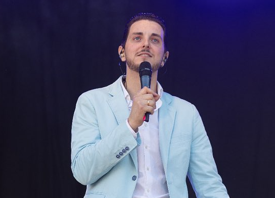 Concierto de Antonio Barros - "Grandes voces de la canción"